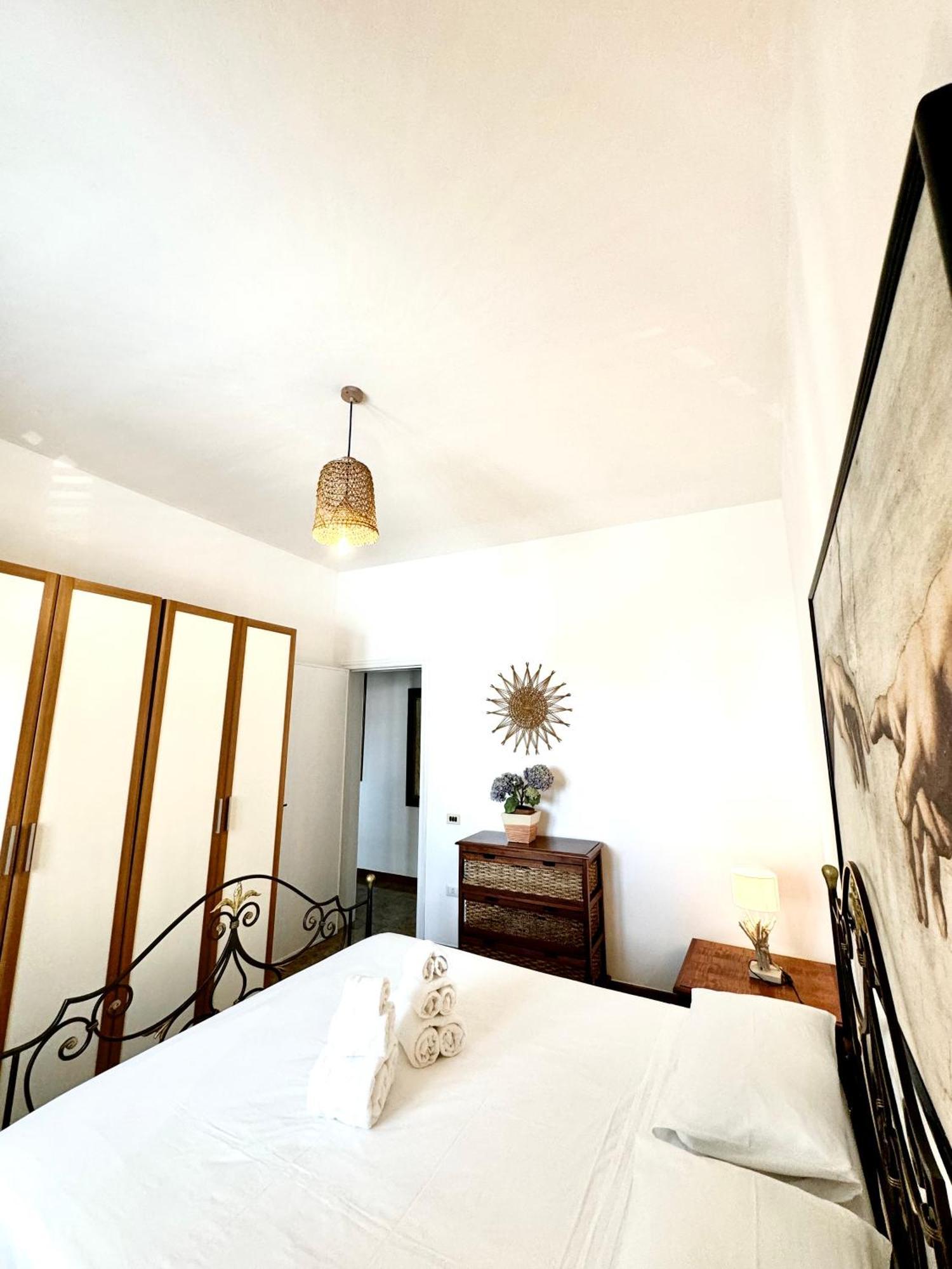 Rivamare Apartment Torre Squillace Ngoại thất bức ảnh